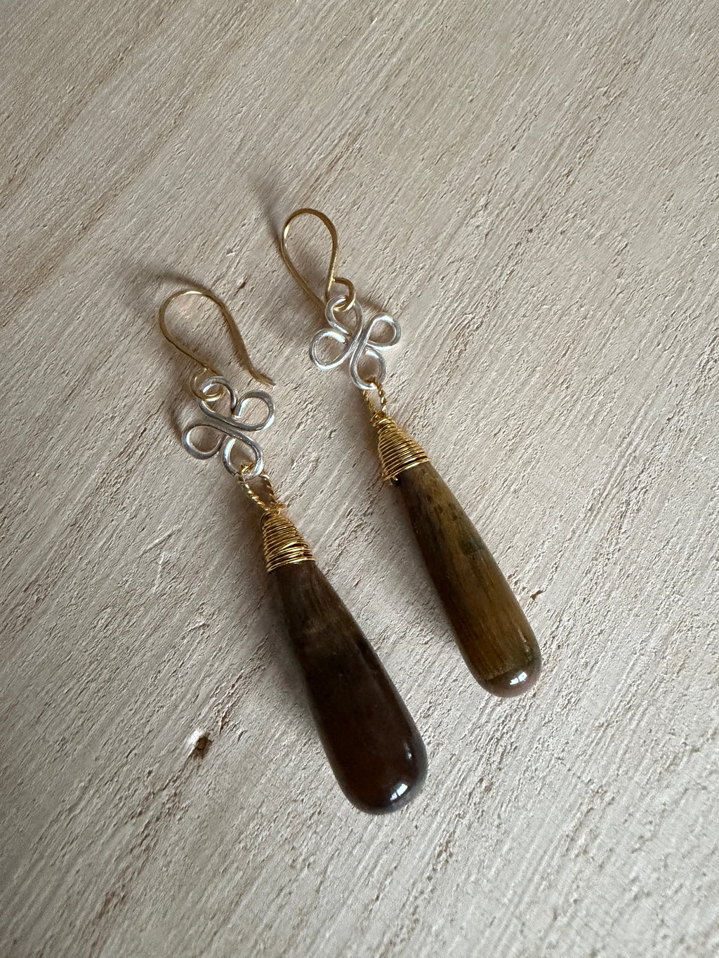 Golden Clover Artisan Gemstone Set